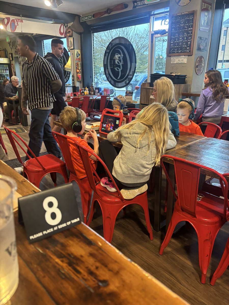 The Modern day parenting epidemic in one photo