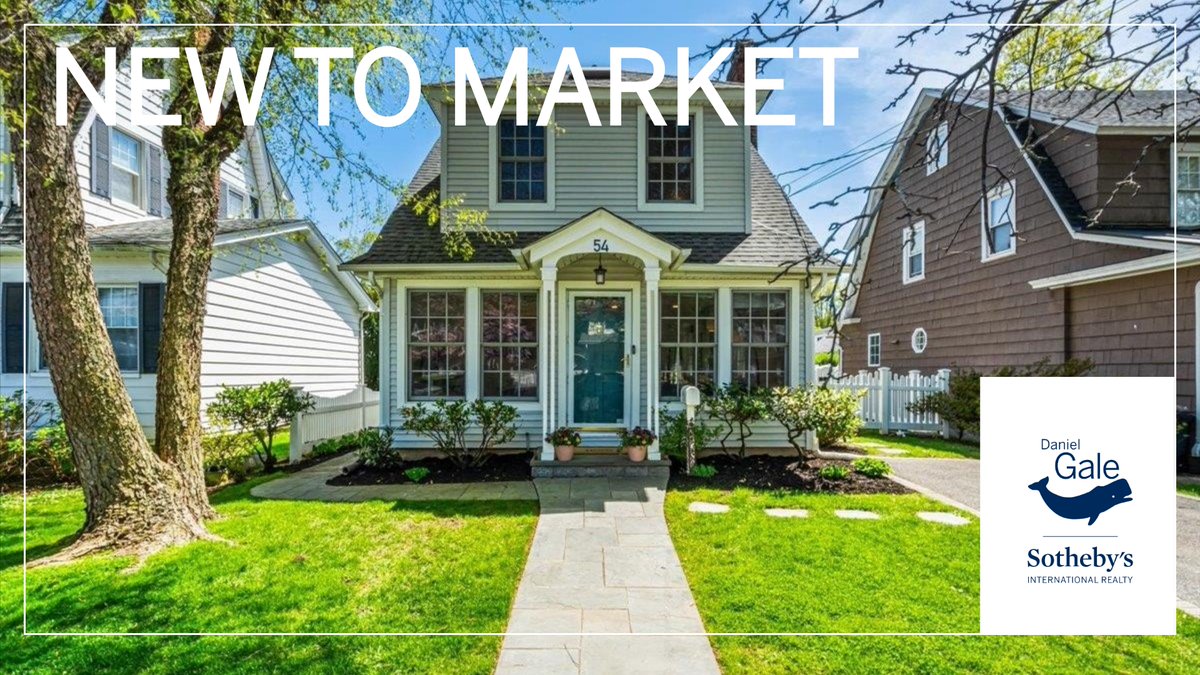 ManhassetRealtr's tweet photo. 📍 New to Market 📍 Take a look at this fantastic new property that just hit the market located at 54 Park Avenue in Port Washington. Reach out here or at (516) 509-4082 for more information

Annie Holdreith
Associate RE Broke... https://t.co/g18qSup2Ve https://t.co/DGAPhdsyD4
