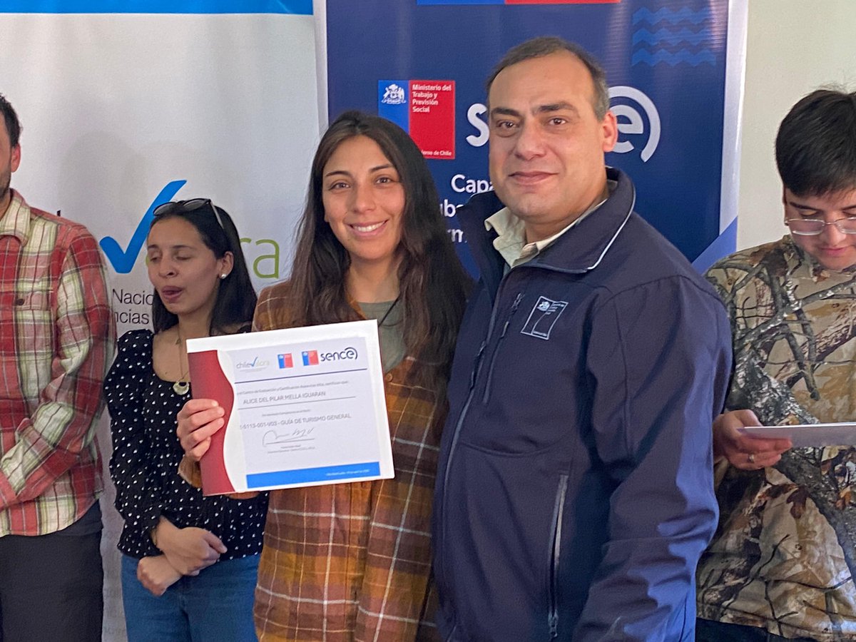 Sence Aysen tweet media