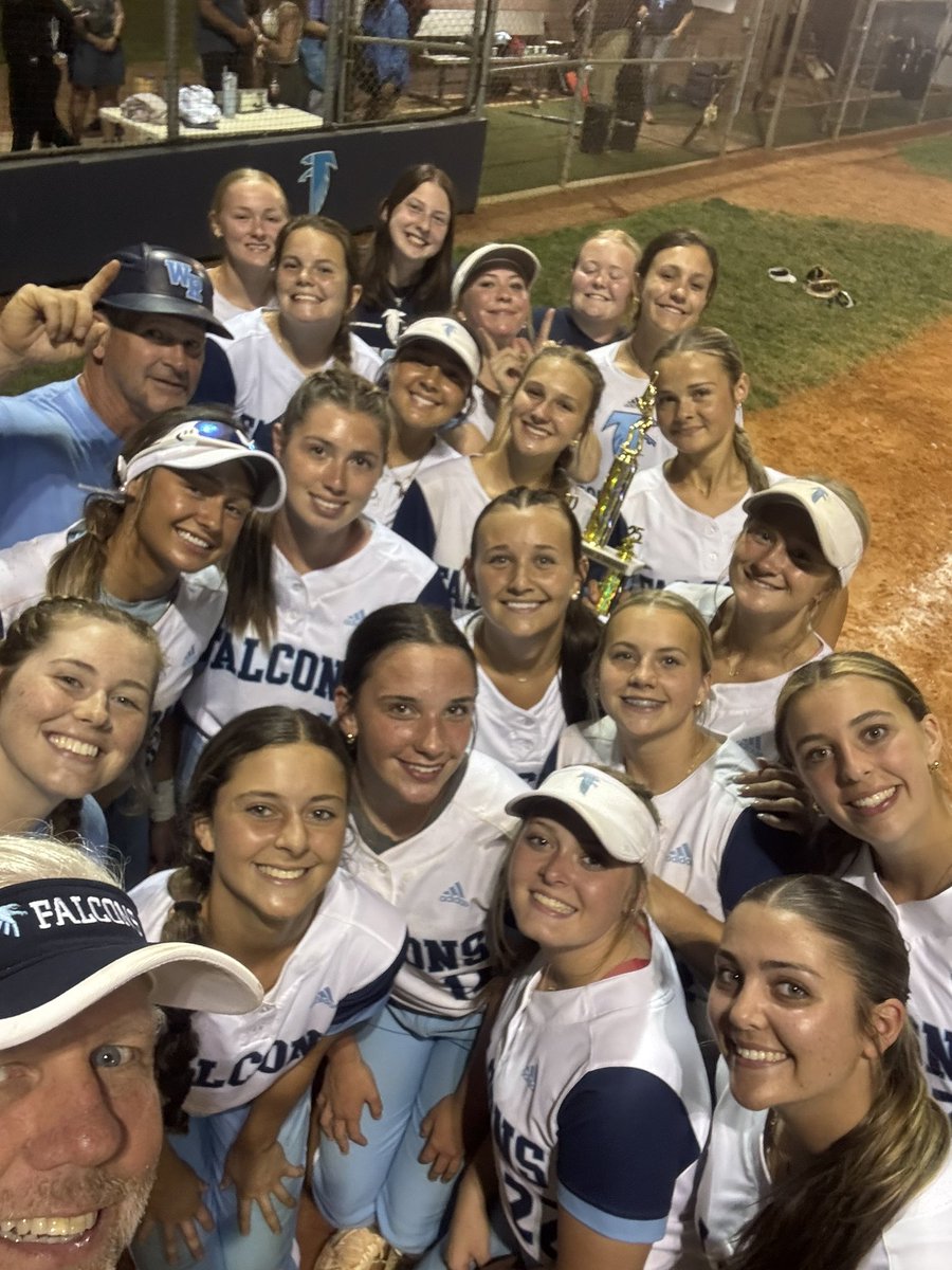 WRHS Softball 🥎🥎🥎 tweet media