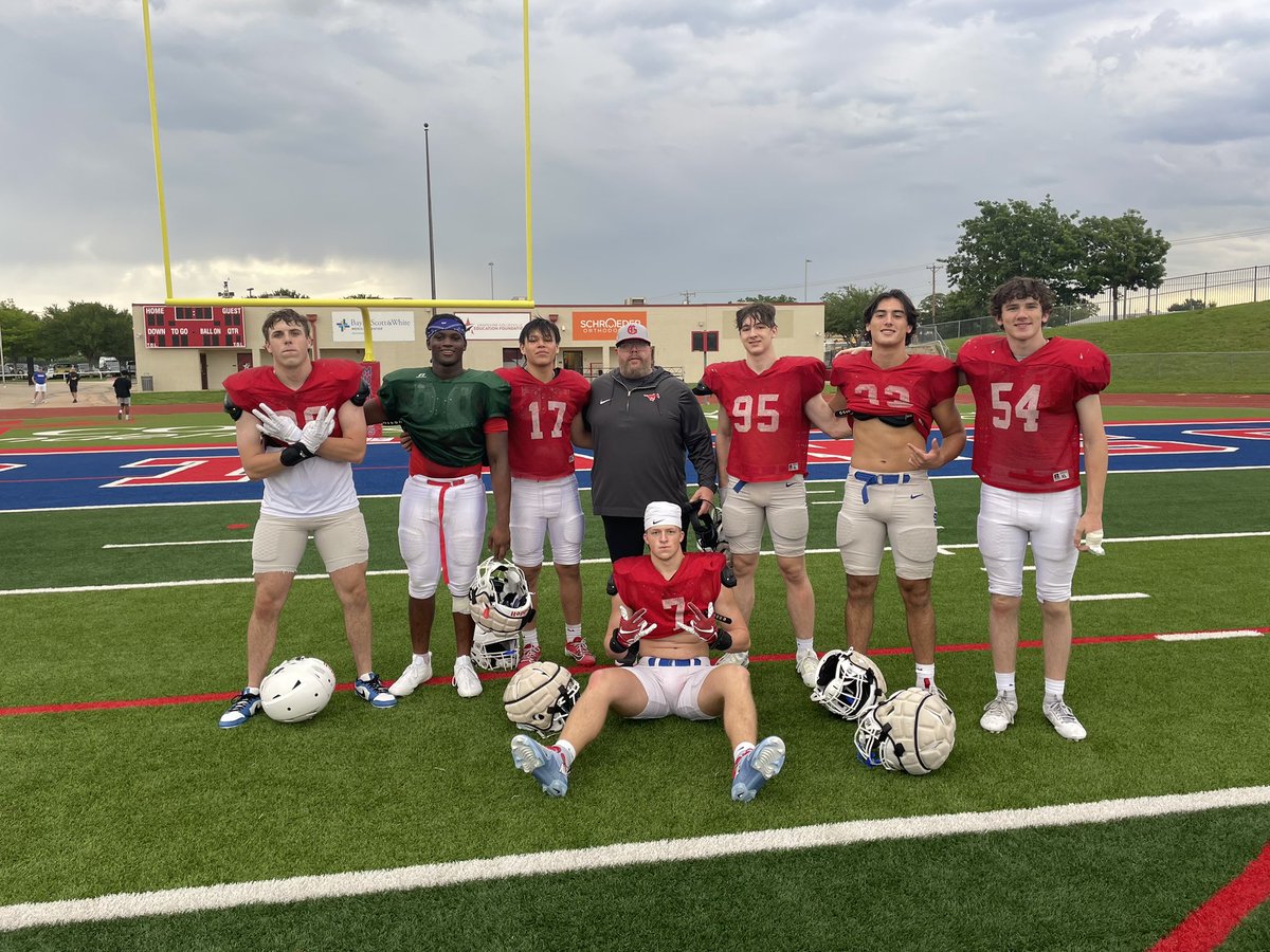 Good scrimmage today boys!!! <a href="/coachrsmith12/">Coach Ryan Smith</a> <a href="/coachwhitson1/">Luke Whitson</a> #deathrow #stang106