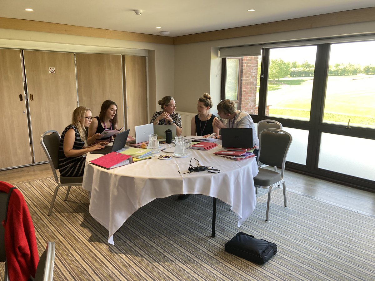 Early Years GAT tweet media