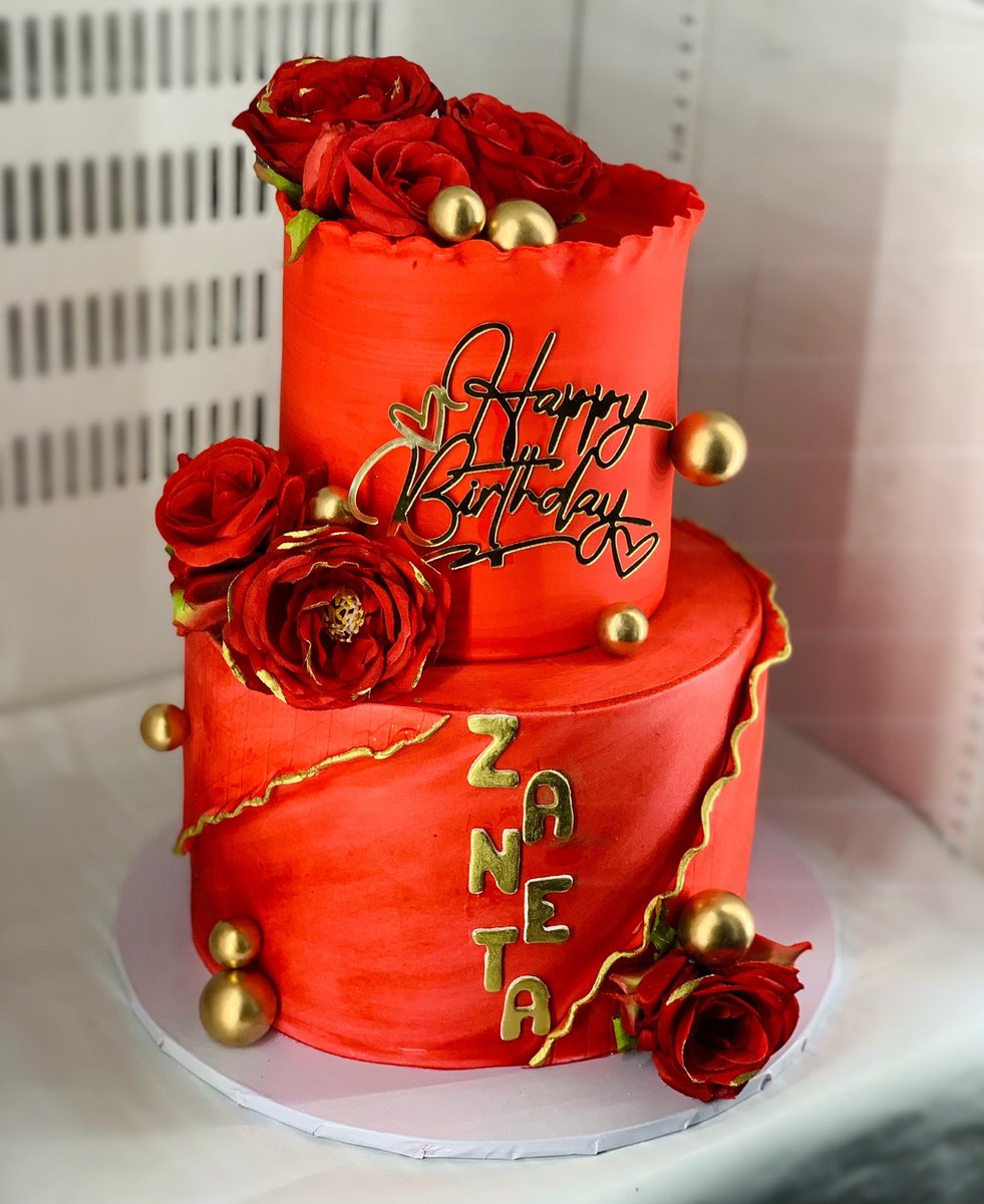 LummiCaters's tweet photo. Redddd❤️‍🔥
6 &amp; 9 inches in Fondant

#cakesinlagos #cakesinibadan https://t.co/qCS0fUUeui