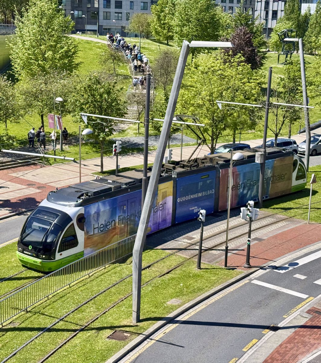 MuseoGuggenheim's tweet image. 🛑 STOP, tram 🚊

Because rules are there to be obeyed.... or not? Come and discover ‘Helen Frankenthaler: Painting without rules’.

👉🏻Through September 28
Sponsored by @FundacionBBVA

#FrankenthalerGuggenheimBilbao