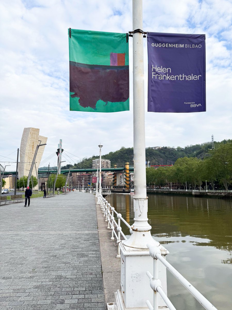 MuseoGuggenheim's tweet image. 🛑 STOP, tram 🚊

Because rules are there to be obeyed.... or not? Come and discover ‘Helen Frankenthaler: Painting without rules’.

👉🏻Through September 28
Sponsored by @FundacionBBVA

#FrankenthalerGuggenheimBilbao