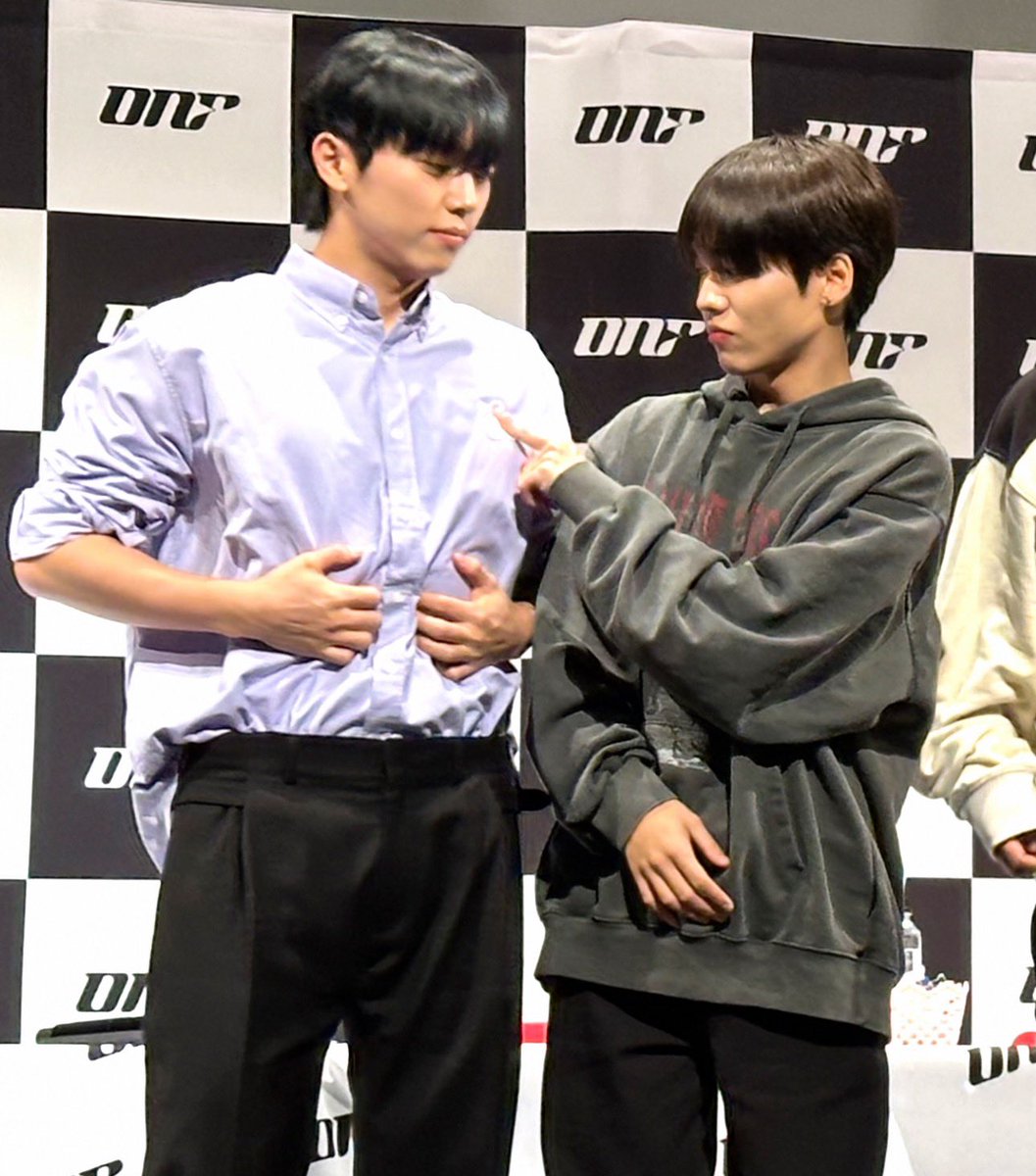 onnangonnang's tweet image. 머리 아닌 가슴으로 하는 이야기