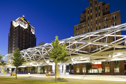 Groen licht voor de Strategie Kantoren MRDH 2025-2035: duurzame nieuwbouw en herontwikkeling toplocaties. 
Lees het nieuwsbericht: 👉 bit.ly/42FnNvS