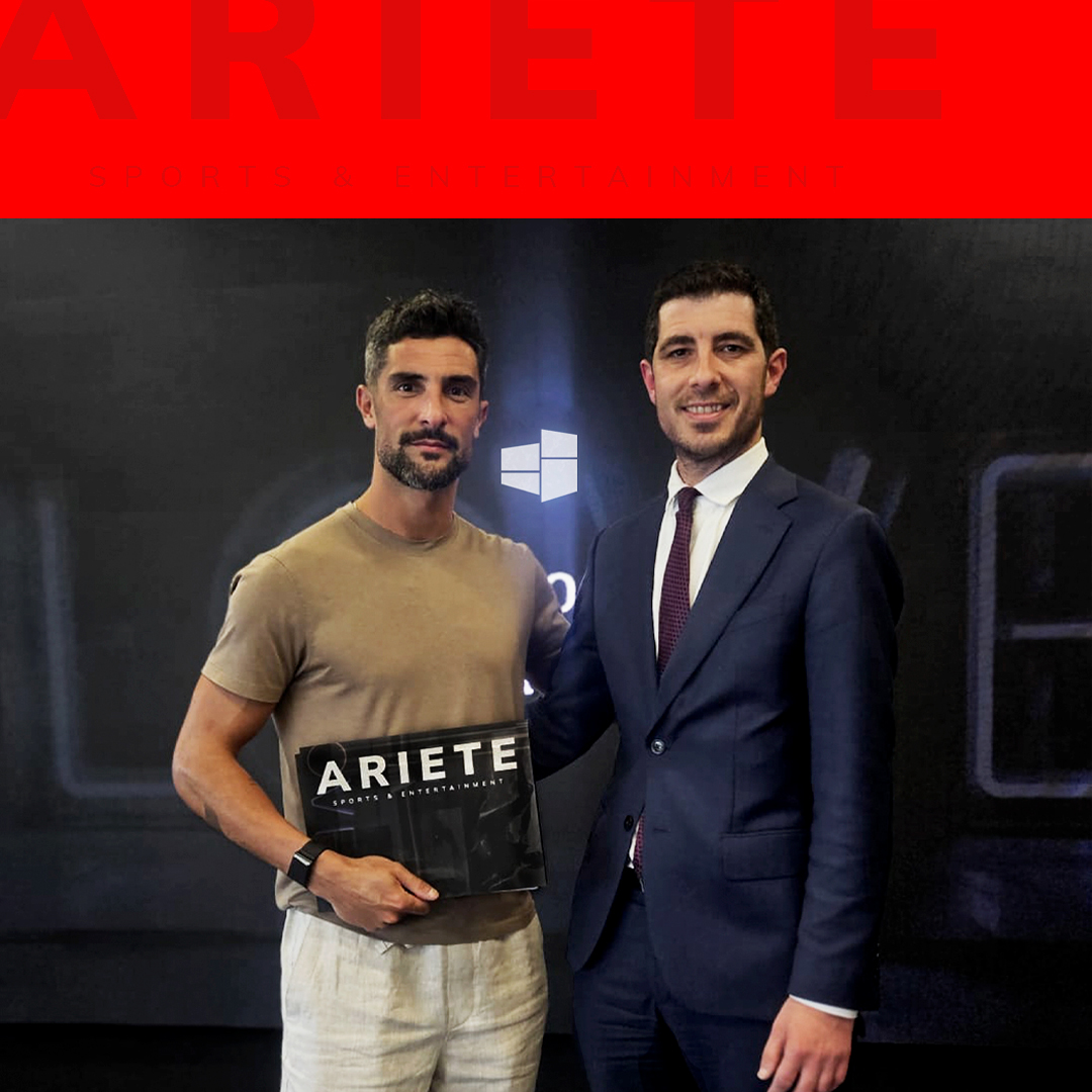 Arietecapital's tweet image. Esta semana nos visitó en el #Anillo nuestro líder y amigo @alvarogonzalez_. 

Se reunió con su #CapitalManager, Fernando La Rocca, para revisar su Plan Vital.🤝

¡Gracias, Álvaro, por visitarnos!

El #futuro se construye mejor cuando lo hacemos en #equipo.