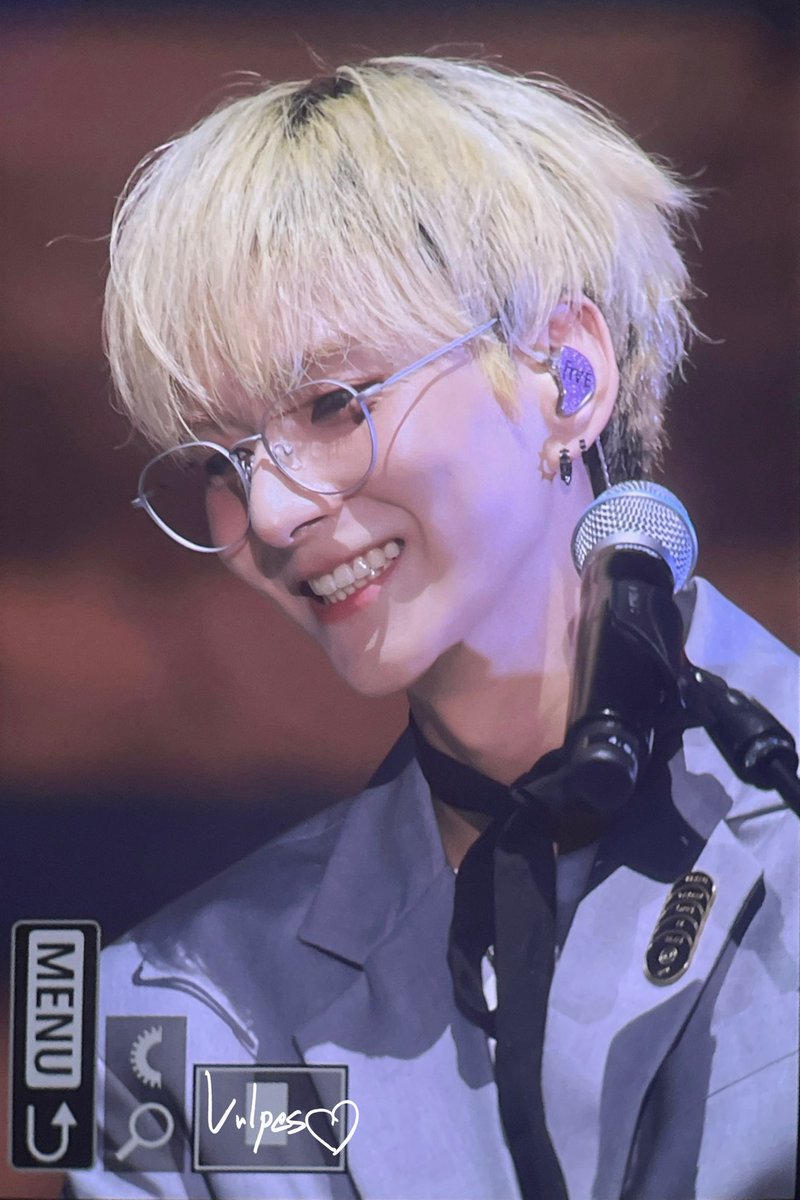 his smile is everything to me 😭