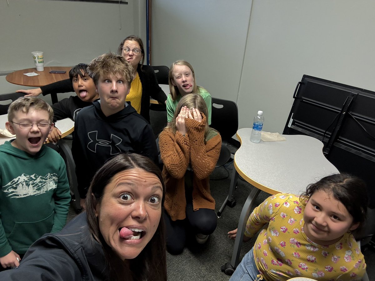 Getting to have lunch with these <a href="/JeffersonD50/">Jefferson Elementary School</a> kiddos yesterday was the best! #JeffersonJourney #LunchWithThePrincipal