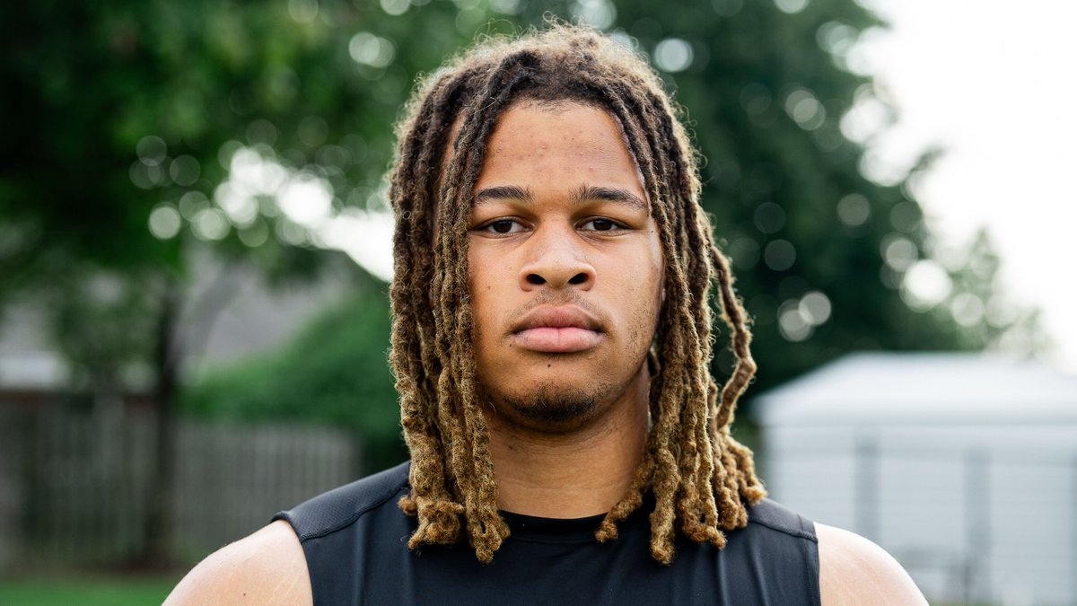 Six Star Football | PLUS+ (@sixstarfootball) on Twitter photo Loaded in the Lou: Top 2026 Talent Making Waves
⭐️St. Louis 2026 Class Shines Bright with Standout Performers🔥
STORY:▶️🔗sixstarfootball.com/article/loaded…
<a href="/TreCollard/">Trevon collard ✞</a> <a href="/BrennanCzQB/">Brennan Czeschin✞</a> <a href="/TitanDavis97/">Titan Davis</a> @Jacobhart505 <a href="/Graham_Faust/">GrahamFaust</a> <a href="/jocques01/">Jocques Felix</a> <a href="/KeenanHarris/">Keenan Harris</a> <a href="/Bhuddleston56/">Brendan Huddleston 26’</a> <a href="/Mason_Marden/">Mason Marden 26’</a> Loaded in the Lou: Top 2026 Talent Making Waves
⭐️St. Louis 2026 Class Shines Bright with Standout Performers🔥
STORY:▶️🔗sixstarfootball.com/article/loaded…
<a href="/TreCollard/">Trevon collard ✞</a> <a href="/BrennanCzQB/">Brennan Czeschin✞</a> <a href="/TitanDavis97/">Titan Davis</a> @Jacobhart505 <a href="/Graham_Faust/">GrahamFaust</a> <a href="/jocques01/">Jocques Felix</a> <a href="/KeenanHarris/">Keenan Harris</a> <a href="/Bhuddleston56/">Brendan Huddleston 26’</a> <a href="/Mason_Marden/">Mason Marden 26’</a>