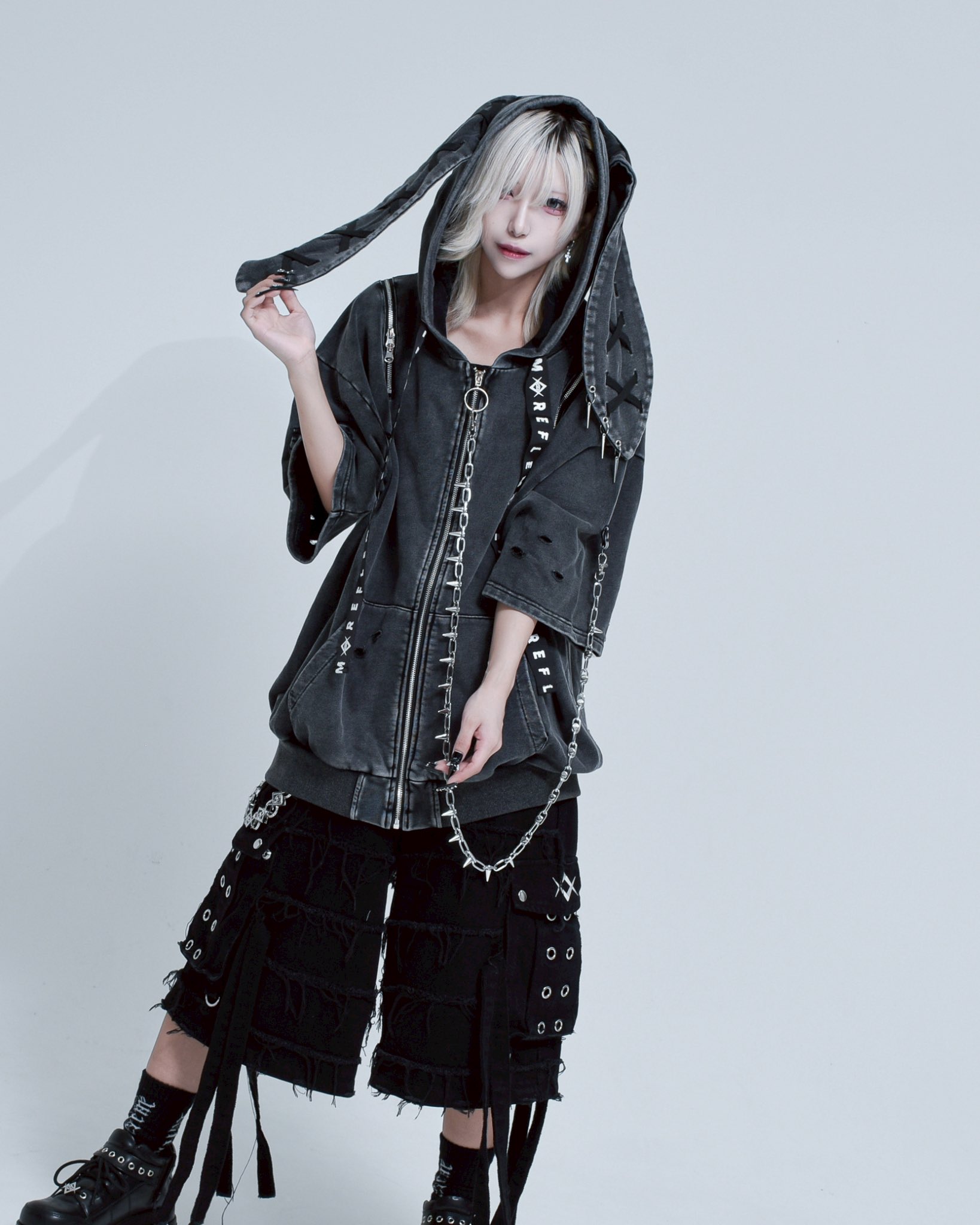 夢纏うサスペンダースカート【Black】 | DimMoire
