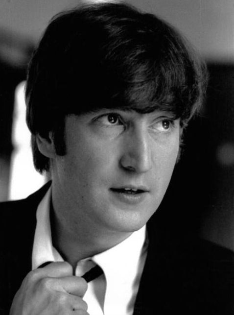 John Lennon (@apaulmccartney) on Twitter photo 