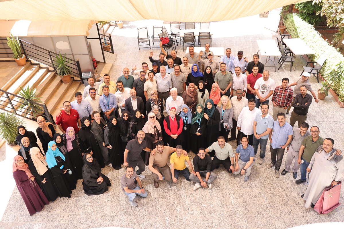 I am proud of the commitment of our colleagues in <a href="/UNICEF_Yemen/">UNICEF Yemen</a>. I saw firsthand this week how tirelessly they work for children and thank them for all they continue to do #foreverychild despite the challenges.