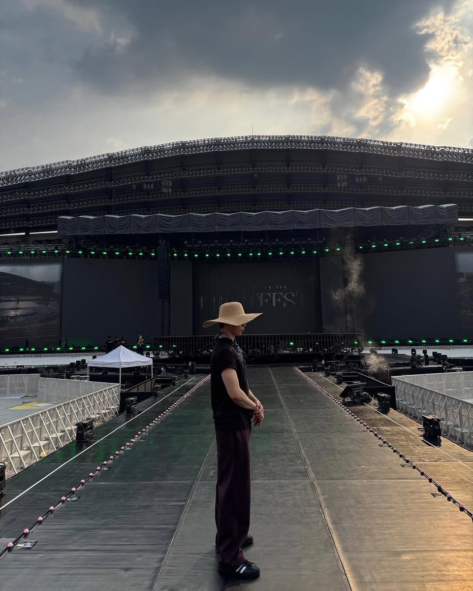 cyjprint's tweet photo. 250502 | INSTAGRAM [jinyoung_0922jy] 

"Nestfest 💚"

#Jinyoung #진영 @JINYOUNG #GOT7 
#GOT7_NESTFESTinBKK_Day1 https://t.co/0FMamo3auB