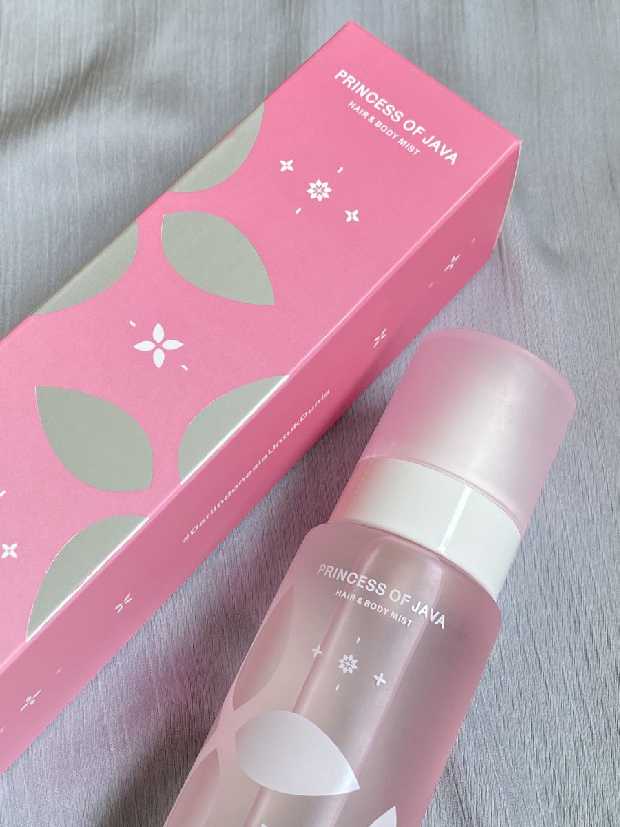 fucgerl's tweet image. —— Shout out to 
“Princess of Java Hair &amp;amp; Body Mist” 
new product by @Project1945! °❀⋆.ೃ࿔*:･

Terinspirasi dari semangat pahlawan perempuan Jawa. Hair &amp;amp; Body mist ini memadukan aroma floral dan fruity yang super elegan💐🍑💖