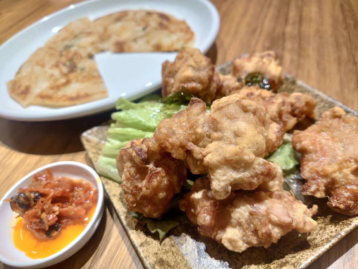 soluna0218's tweet photo. 食べたかった三杯鶏が売り切れ…の結果、わんぱくオーダーになってしまった(笑) https://t.co/FvKq8tLshn