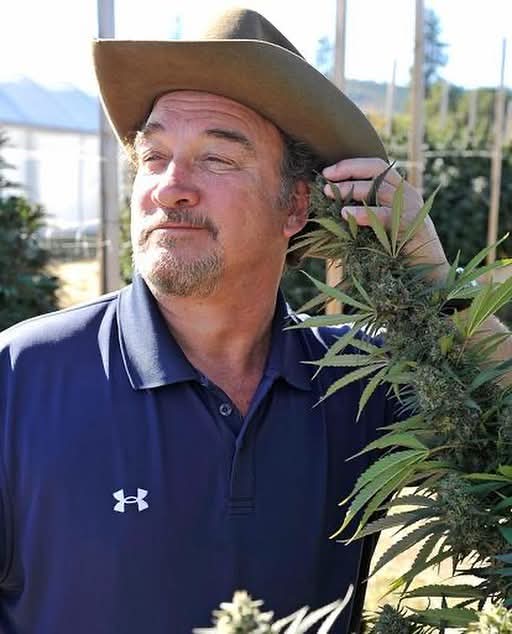 Belushi's Farm Oregon tweet media