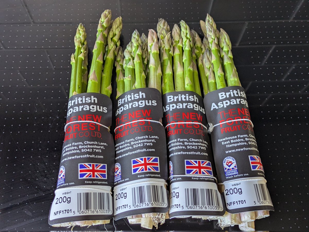Howard's Plate (@howardsplate) on Twitter photo Hooray, <a href="/BoothsCountry/">Booths Supermarket</a> have <a href="/NewForestFruit/">NewForestFruit</a> *English* #asparagus 🇬🇧
Or they did until I bought it all 🛒
Hollandaise sauce time 🧑🏻🍳 Hooray, <a href="/BoothsCountry/">Booths Supermarket</a> have <a href="/NewForestFruit/">NewForestFruit</a> *English* #asparagus 🇬🇧
Or they did until I bought it all 🛒
Hollandaise sauce time 🧑🏻🍳