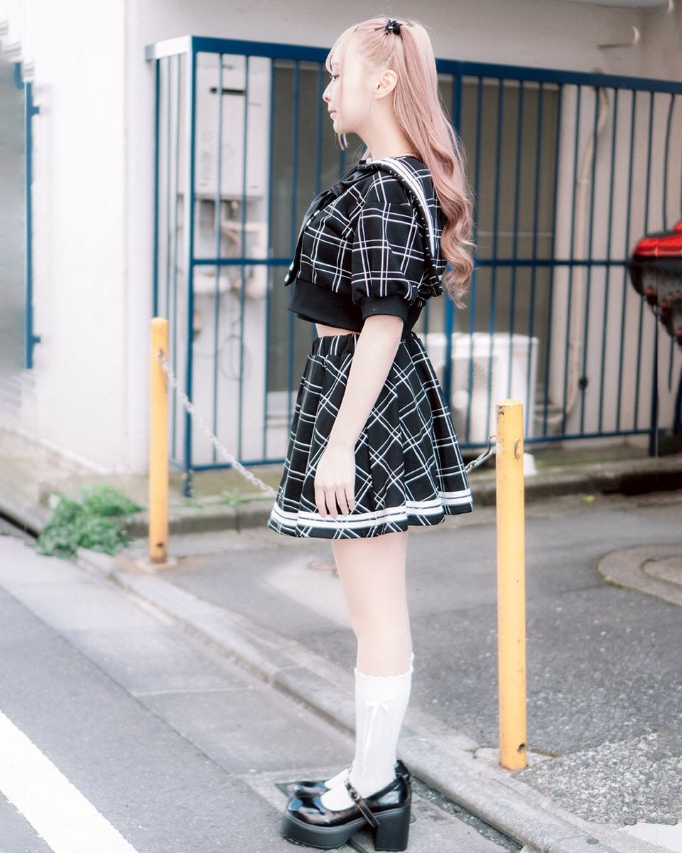 TRAVAS TOKYO【トラヴァストーキョー】グラフィティプリントPU