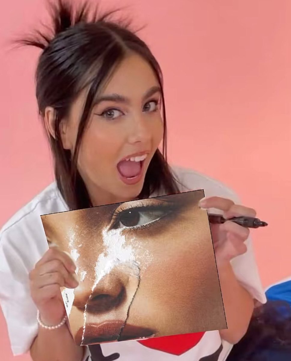 Daniela🩵 tweet media