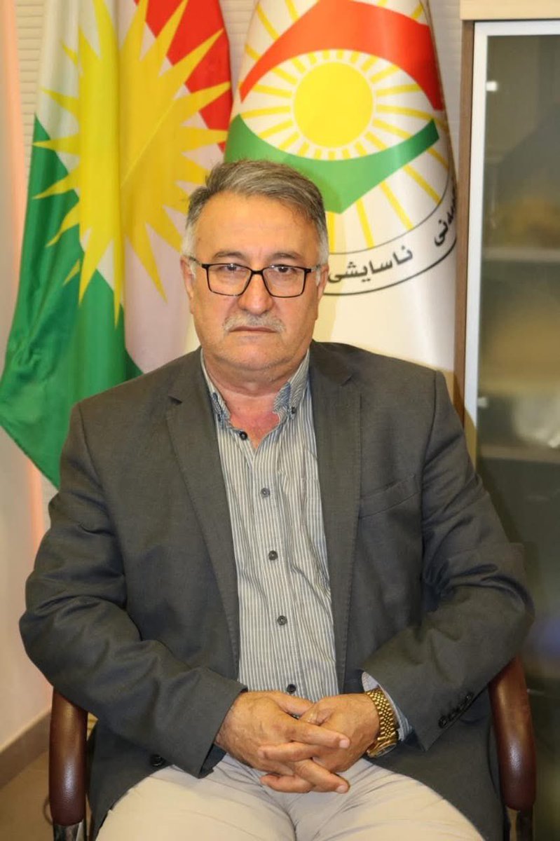 بسم الله الرحمن الرحيم
اخوتي واخواني في الxاتمنى لكم كل التوفيق حيث هذا اخر منشور لي هنا واعتذر من الجميع ومن خلال تغريداتي او اجابه غير موفقة اذيتكم  اوتسببت لكم الاحراج لاي سبب كان والله الموفق....
اخوكم الصغير عكيد
بەناوی خودا
بۆ گشت خوشک وبراکانیxداوای سەرکەوتن بۆتان دەخوازم