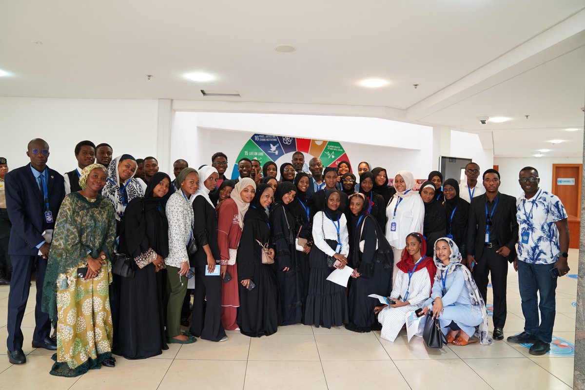 United Nations Nigeria (@un_nigeria) on Twitter photo 🎓Today, we had the pleasure of welcoming students from <a href="/SkylineUNigeria/">Skyline University Nigeria</a> to the UN House.
They engaged in insightful sessions on the UN's work, human rights, & historical education through Path to Nazi Genocide.
Looking forward to seeing these young changemakers lead the way! 🎓Today, we had the pleasure of welcoming students from <a href="/SkylineUNigeria/">Skyline University Nigeria</a> to the UN House.
They engaged in insightful sessions on the UN's work, human rights, & historical education through Path to Nazi Genocide.
Looking forward to seeing these young changemakers lead the way!