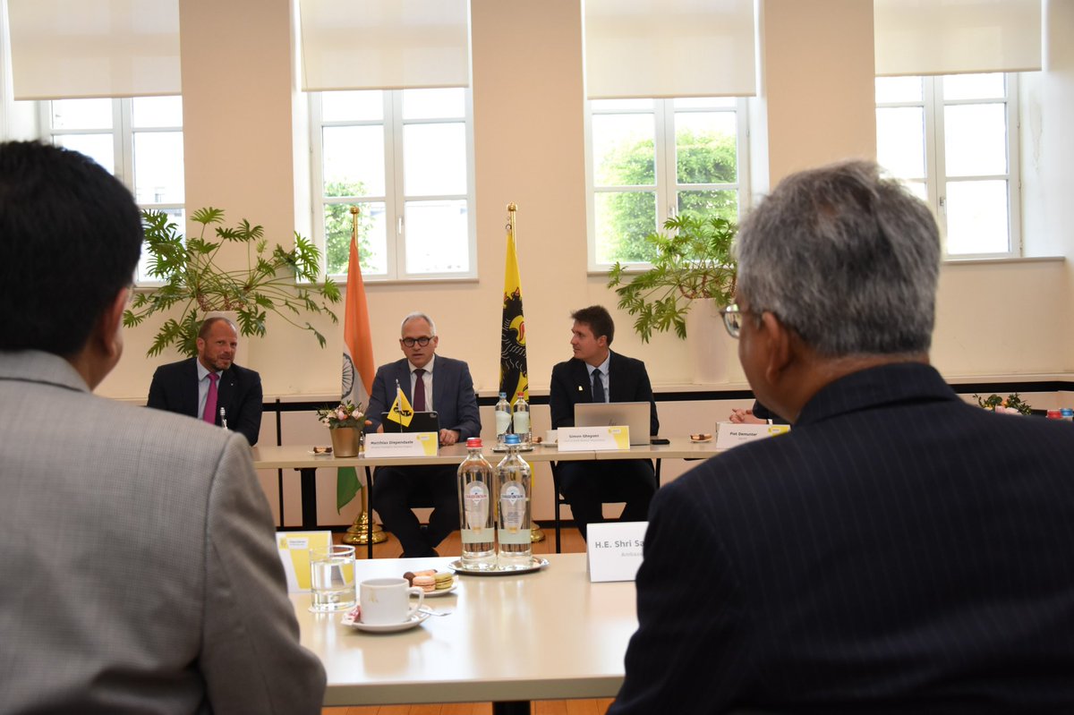 PiyushGoyal's tweet photo. Held a productive meeting with Belgium’s Minister of Defence &amp; Foreign Trade @FranckenTheo and Minister-President of Flanders @MDiependaele. 

We had wide-ranging discussions on enhancing trade ties and further strengthening India-Belgium bilateral relations. 🇮🇳🇧🇪 https://t.co/NUeRK2eAYm