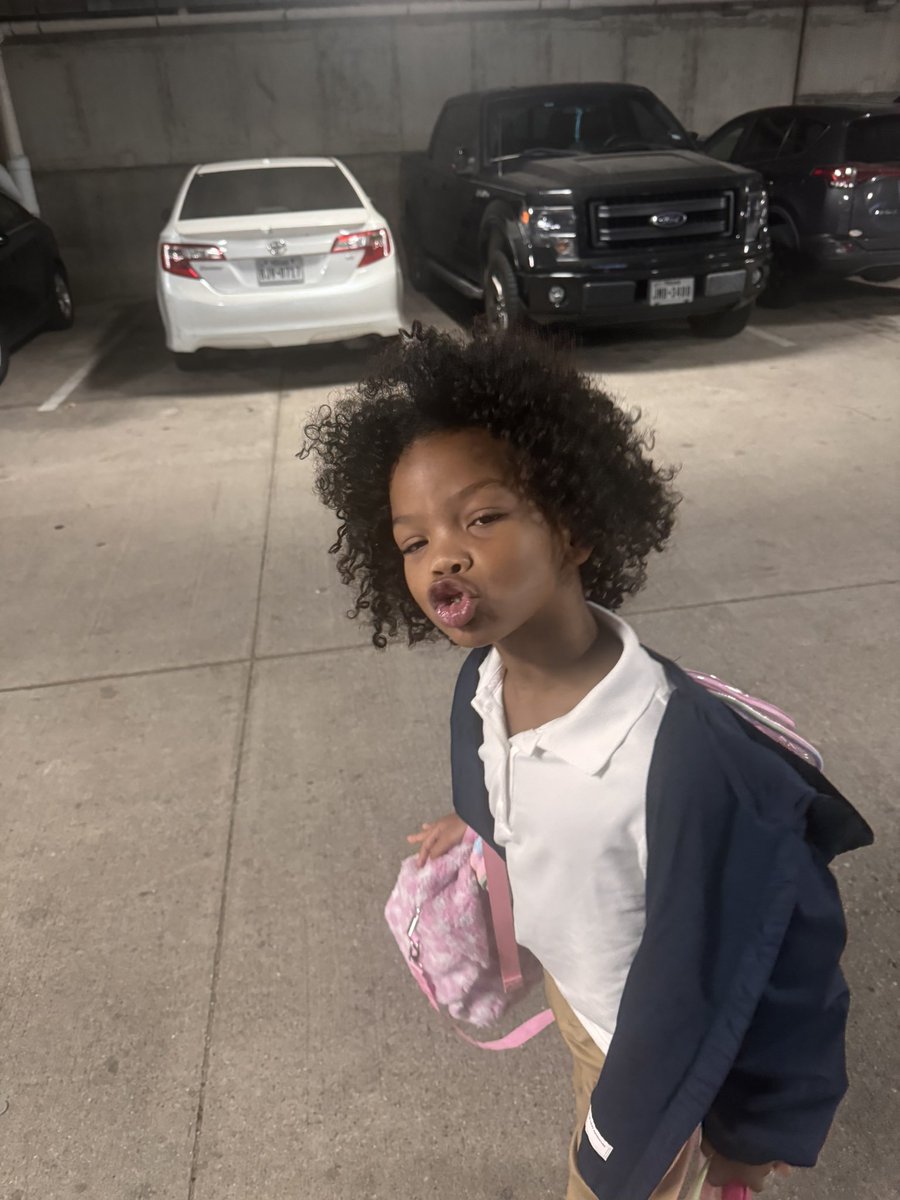 Jessica Linson tweet media