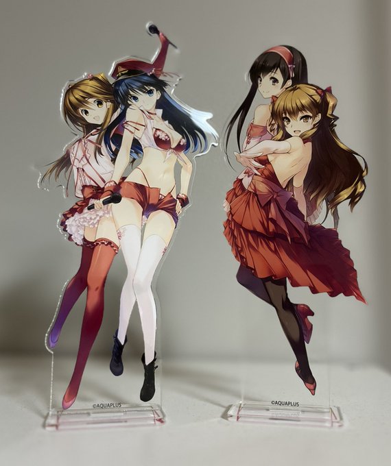 この4人のアクスタは一緒に欲しかった 