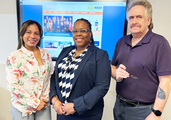 Congratulations to Leslie Meggett, Tracey Anderson, and Joe Diaferia on being featured in a 914Inc. article explaining the mix of hard skills, soft skills, and cultural fit recruiters look for when evaluating new hires. Read article &gt; ow.ly/Vx2u50VLt3r