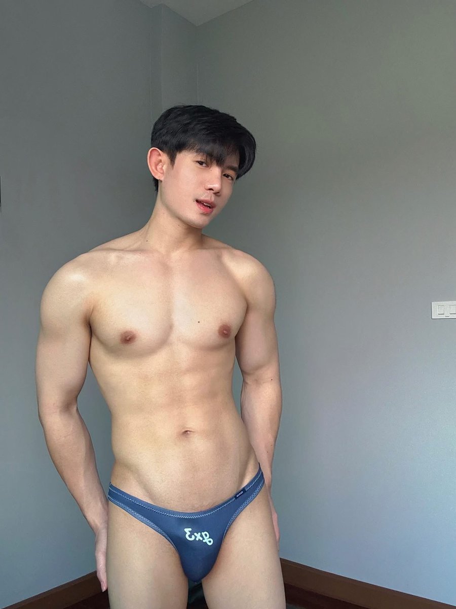 Nghĩ lễ tới đâu rồi người đẹp