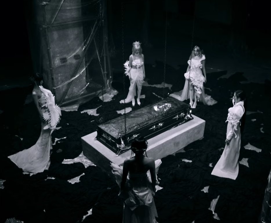 Gp8WEx7awAASwGi?format=jpg&name=medium