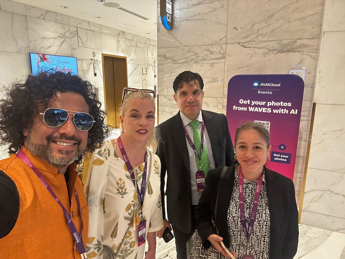 Mexico in Mumbai (@consulmexmumbai) on Twitter photo Mexico continues its participation at @wavesummitindia. We are proud to accompany federal congresswoman @almadelavega18, President of the Culture and Film Commission of the Mexican Congress and @sarahhoch, Director of the <a href="/giffmx/">Guanajuato Film Fest</a>, as they promote Mexican cinema and talent. Mexico continues its participation at @wavesummitindia. We are proud to accompany federal congresswoman @almadelavega18, President of the Culture and Film Commission of the Mexican Congress and @sarahhoch, Director of the <a href="/giffmx/">Guanajuato Film Fest</a>, as they promote Mexican cinema and talent.