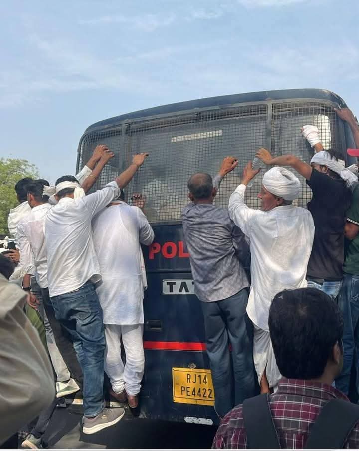 Rekharam ishram BMR (@bmr_ishram) on Twitter photo जंग में उम्र मायने नहीं रखती होसला दिखता है 💪
#शहीद_स्मारक_जयपुर
Rashtriya Loktantrik Party जंग में उम्र मायने नहीं रखती होसला दिखता है 💪
#शहीद_स्मारक_जयपुर
Rashtriya Loktantrik Party