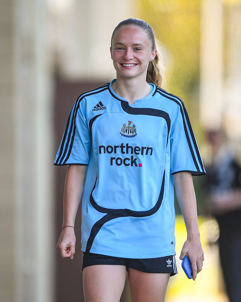 NUFCWomen's tweet image. Always repping the Toon! 🏴🏳️