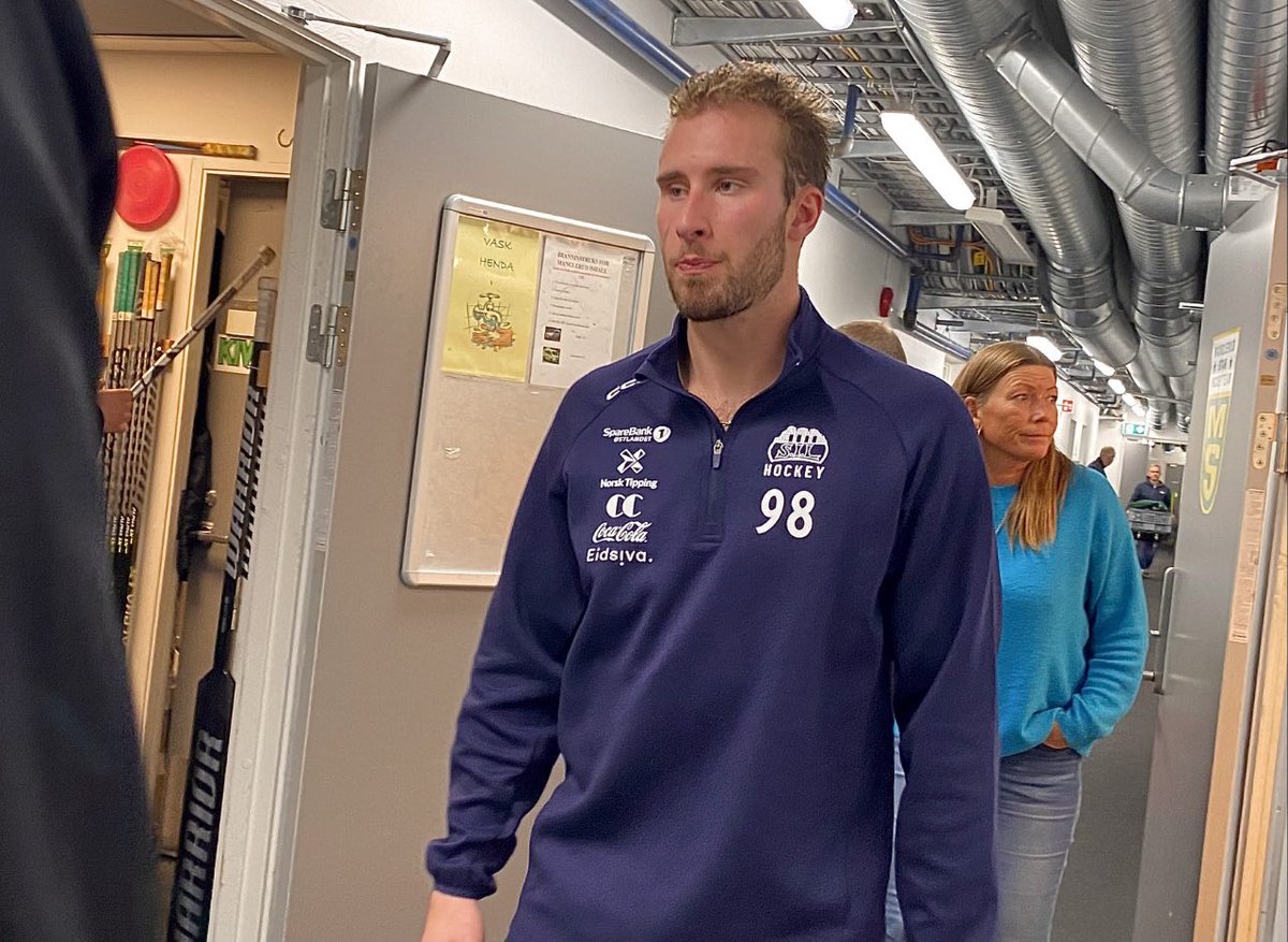 nitten.no (@nitten_no) on Twitter photo 🤝 På klubbens Facebook-side takker <a href="/StorhamarHockey/">Storhamar Hockey</a> av Jacob Lundell Noer etter fem sesonger i CC Amfi🟡🔵 🤝 På klubbens Facebook-side takker <a href="/StorhamarHockey/">Storhamar Hockey</a> av Jacob Lundell Noer etter fem sesonger i CC Amfi🟡🔵