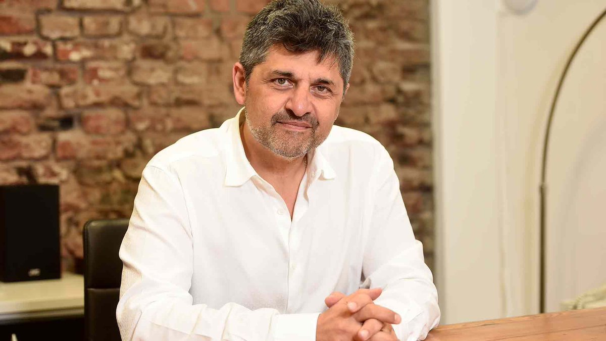 🗣 "Organizamos una reunión para tender puentes entre la AUF, Tenfield, Peñarol, Nacional y los clubes".

➡ Marcelo Figoli en La Mañana del Fútbol @elespectadoruy

📻 810 AM · 92.5 FM
▶️ youtube.com/live/EOTKrSDpQ…