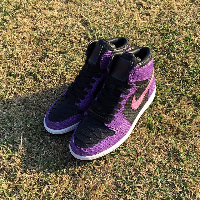 Valentine’s 1 – A bold love letter in snakeskin. 💜💗 
Handcrafted in rich purple and black scales with a striking pink Swoosh, this pair turned Valentine's Day into a statement.
#TheRemade10th #CustomSneakers