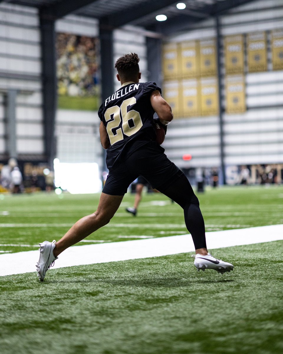 Dreamed of these days……. ⚜️🖤