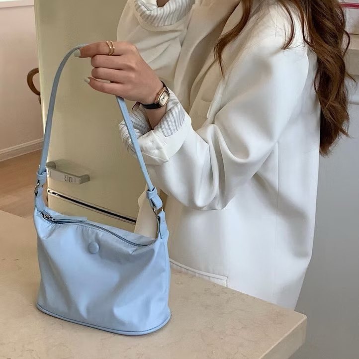 namerycano's tweet photo. ส่งต่อ♡

กระเป๋าสะพายสีฟ้าไนลอน
ขนาด 10*22*15 cm🩵✨

𖦹 ราคา 100 ส่งฟรีems
𖦹 รีทวิตลด 5.- เพิ่มเติมdm งดต่อนะคะ🥺

#ส่งต่อเสื้อผ้ามือสอง #เสื้อผ้ามือสองราคาถูก #stylistshop #โล๊ะตู้เสื้อผ้า #พรีออเดอร์เกาหลี #ส่งต่อกระเป๋า #ส่งต่อvghbkk #ส่งต่อกระเป๋า #ส่งต่อกระเป๋ามือสอง https://t.co/gPnWCnTSyR