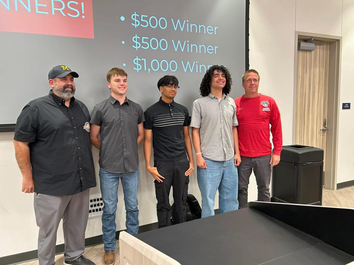 Congratulations to our 2025 Doug McGrady Scholarship winners - all BESA referees this year!

Prajwal Dahal - $1,000
Christian Duke - $500
Diego Pina - $500