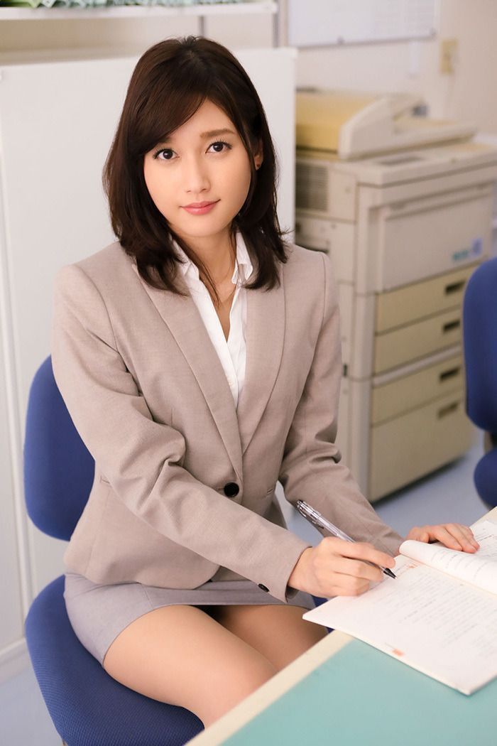 資格試験、難しいけど頑張る！✍️ファイナル進出できるように、集中！