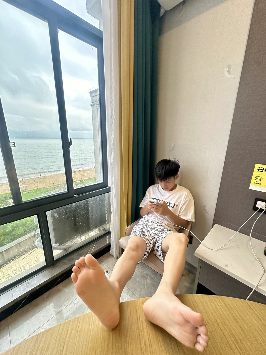 51愉快😀
#boy #cute #handsome #中学生 #男初中生