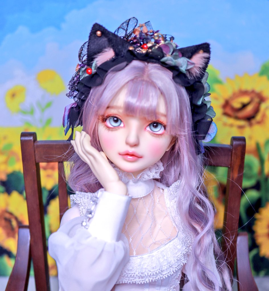 히히히힣 예전 행사장에 고양이귀 사면서 부스에 같이 공존해 있던 레이스스타킹은 사이즈 없어서 못 사가지고 너무 아쉬웠는데 몇년이 지나 드디어 겟 하다니 넘 뿌듯하다 
이로써 발랄 우아함 청순을 업그레이드 할 수 있다