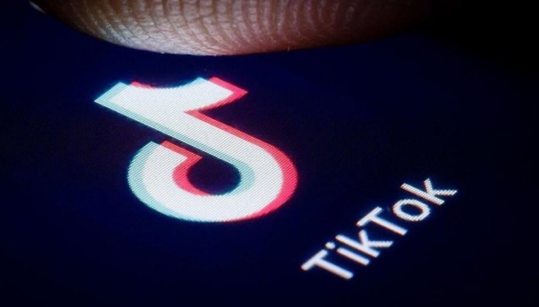 AlertaNews24's tweet image. 🇮🇪 | URGENTE: Irlanda anuncia una multa de 530 millones de euros a TikTok por transferir datos personales de Europa a China.