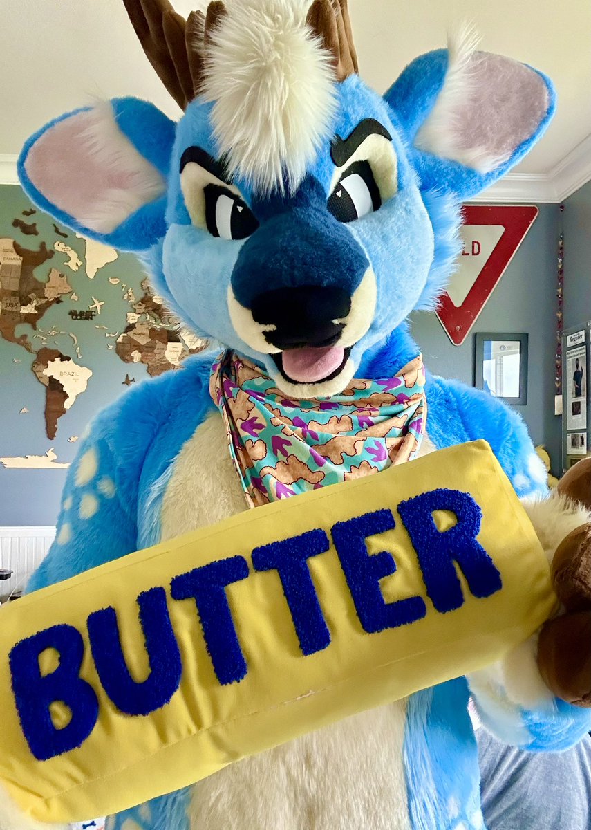 Don’t worry it’s salted butter
#FursuitFriday