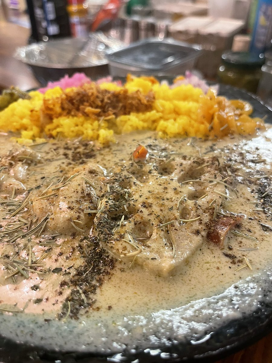 グリーンカレー

めっちゃ美味いんすよ！

中毒性あるとのお声頂いてます！！