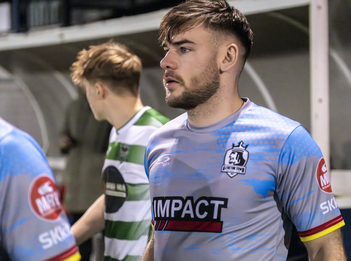 Lewis Salmon tweet media