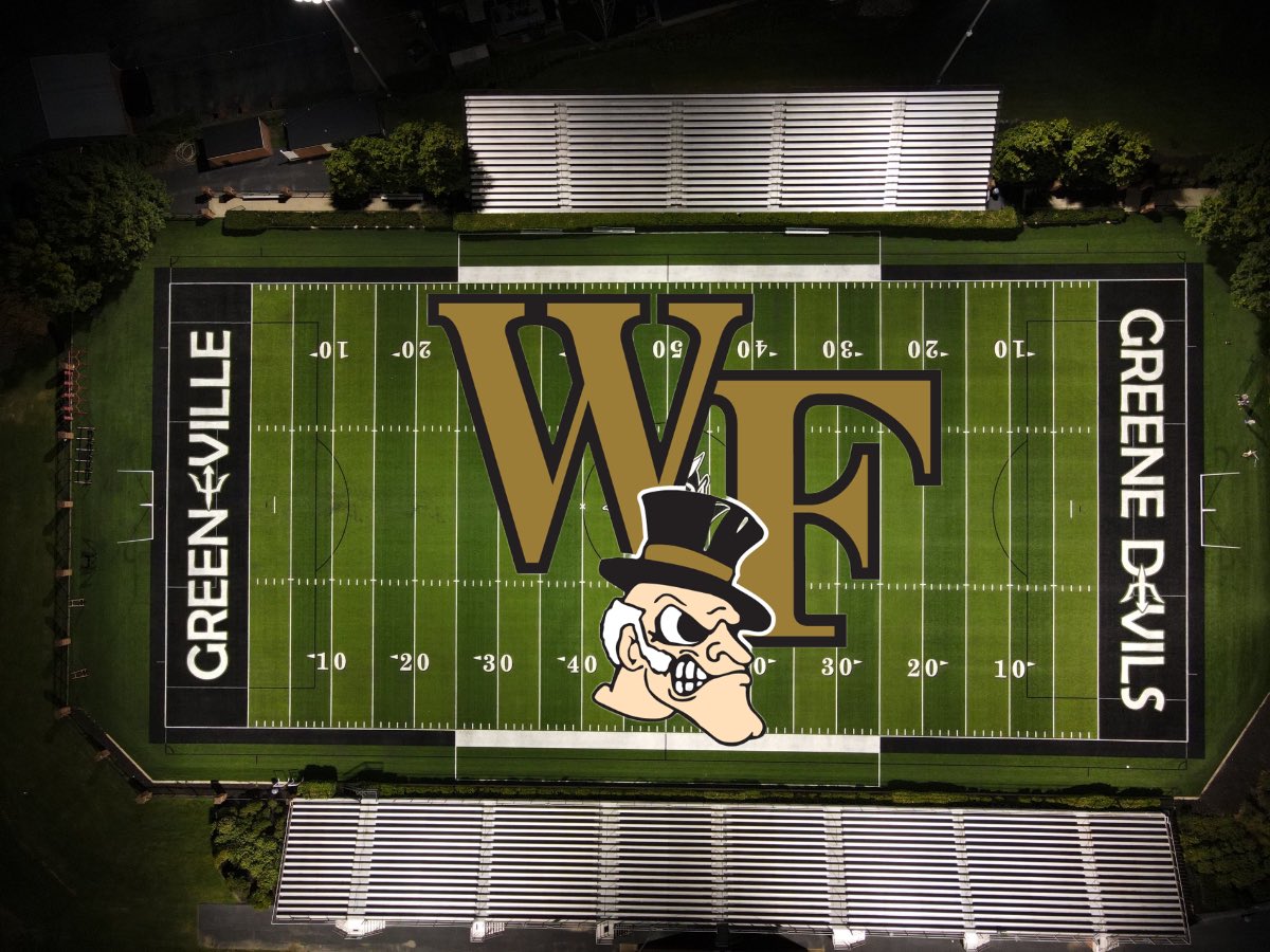 Great having <a href="/CoachK2x4/">Kaligis Pete</a> of <a href="/WakeFB/">Wake Forest Football</a> stop by &amp; check on the Greene Devils this morning at practice! Go Deacons! Go Devils!
#RecruitGreeneDevils